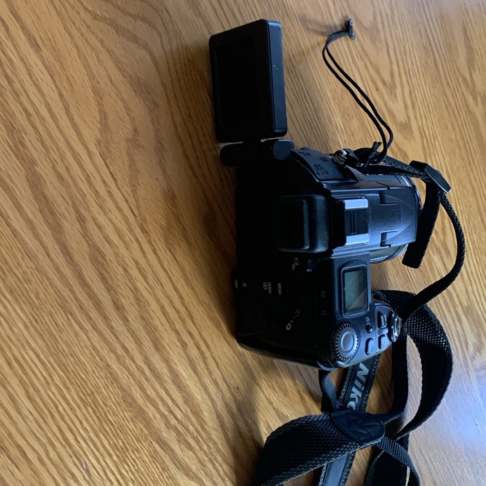 Nikon Camera - Picture 5 of 13